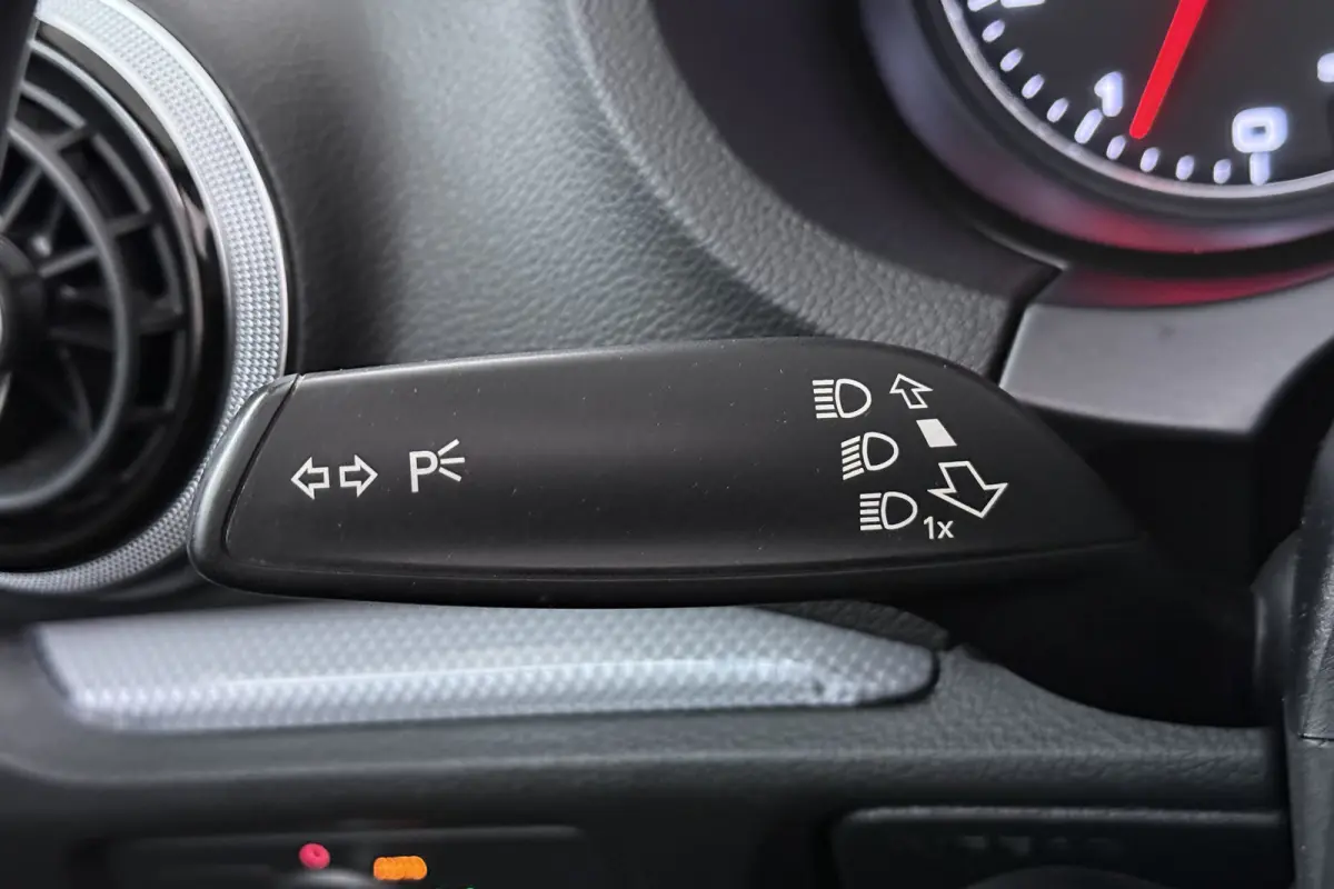 1.4 TFSI Ambiente Pro Line Plus (STOELVERWARMING, AUTOMAAT, NAVIGATIE)