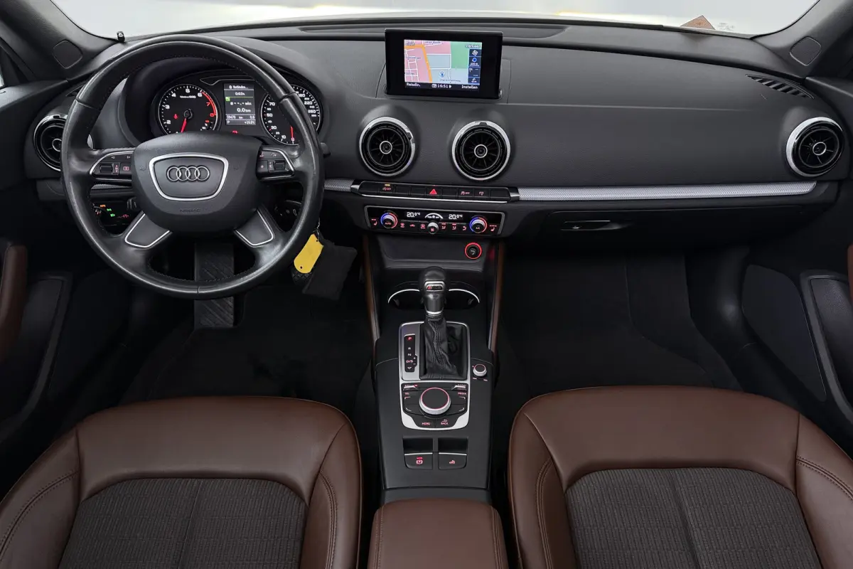 1.4 TFSI Ambiente Pro Line Plus (STOELVERWARMING, AUTOMAAT, NAVIGATIE)
