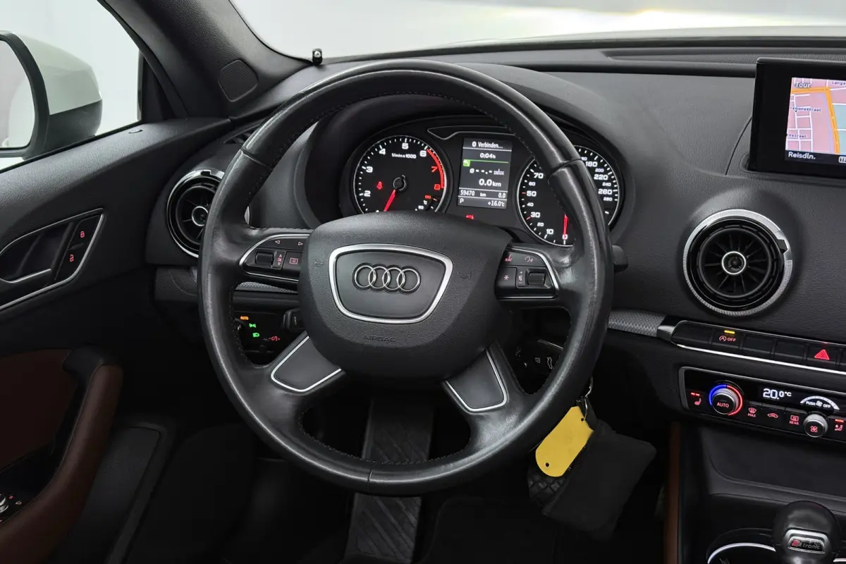 1.4 TFSI Ambiente Pro Line Plus (STOELVERWARMING, AUTOMAAT, NAVIGATIE)