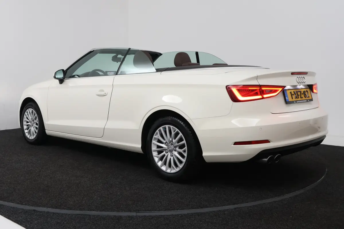 1.4 TFSI Ambiente Pro Line Plus (STOELVERWARMING, AUTOMAAT, NAVIGATIE)