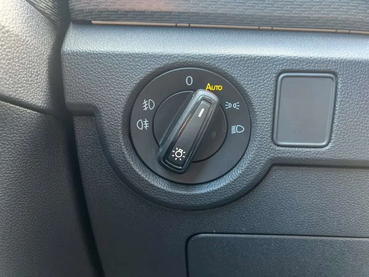 1.5TSI 150pk DSG R-Line | ACC | Navi | Camera