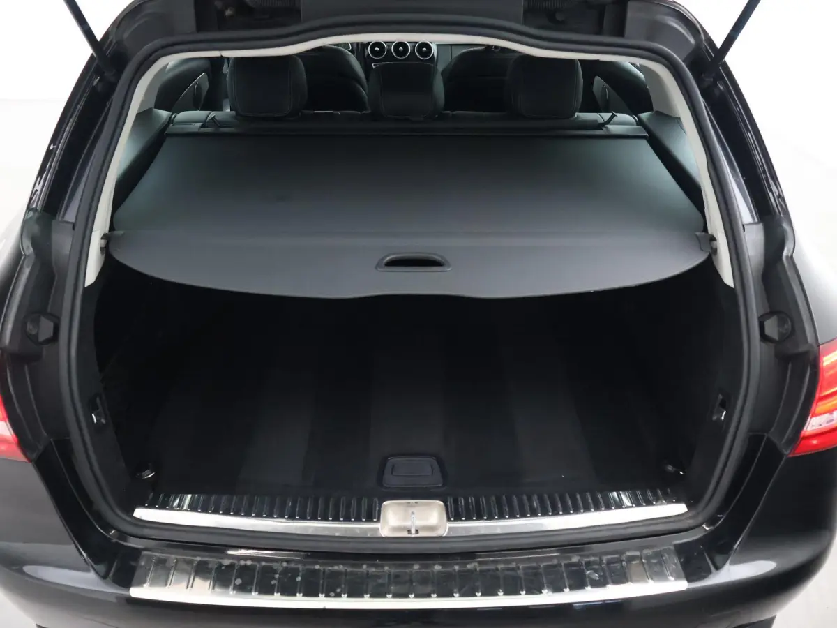 200 184 PK AUT. AMG SPORT PREMIUM PLUS + BURMESTER | TREKHAAK | CAMERA | STOELVERW.