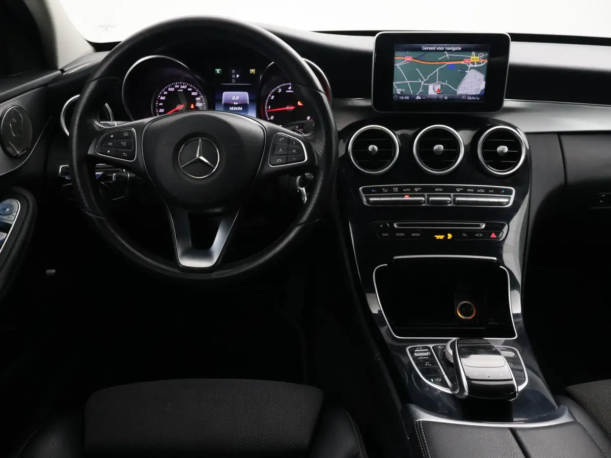 200 184 PK AUT. AMG SPORT PREMIUM PLUS + BURMESTER | TREKHAAK | CAMERA | STOELVERW.