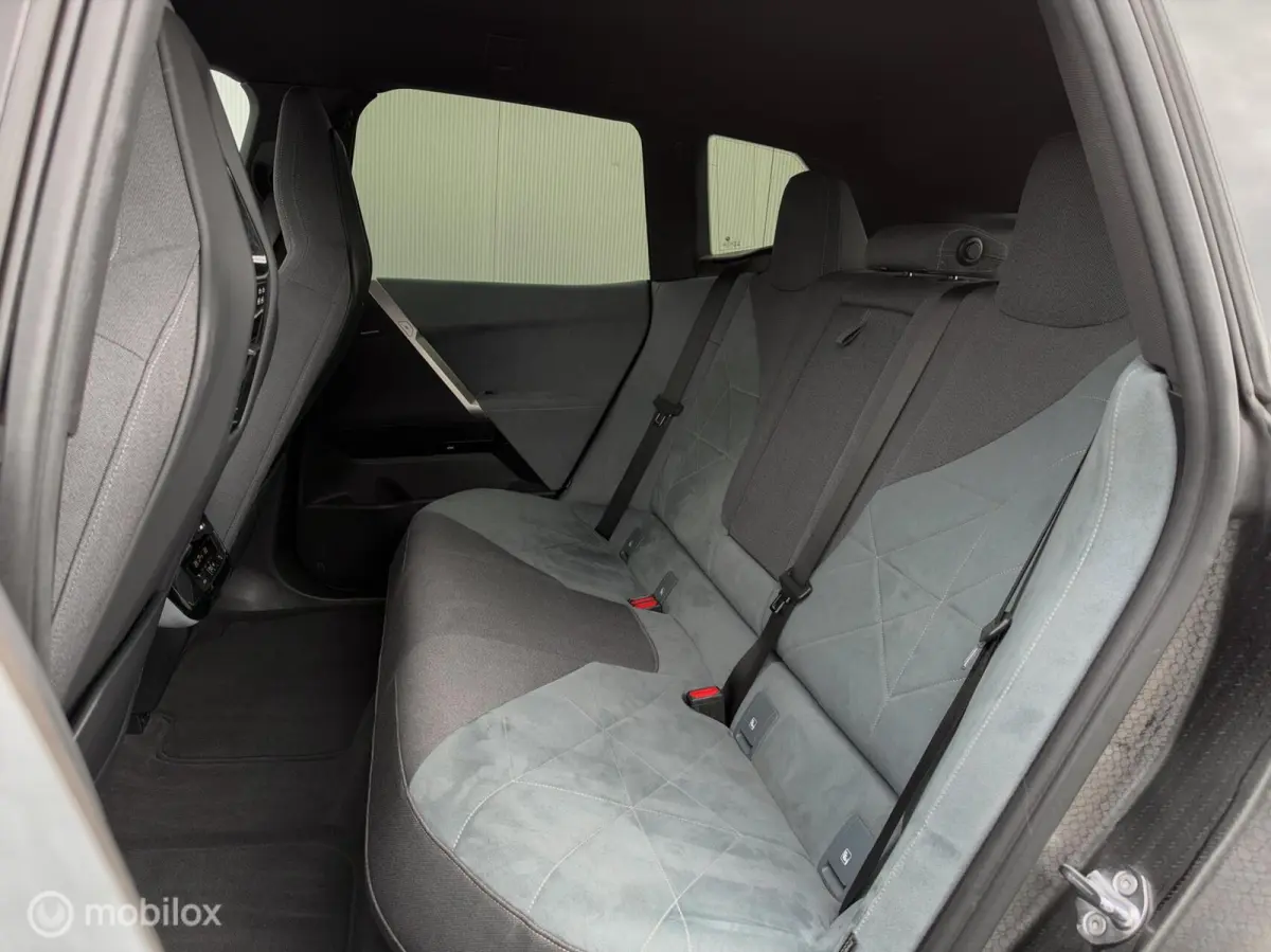 xDrive40 | SOH 95% | Sportpakket | Laser | H/K Audio