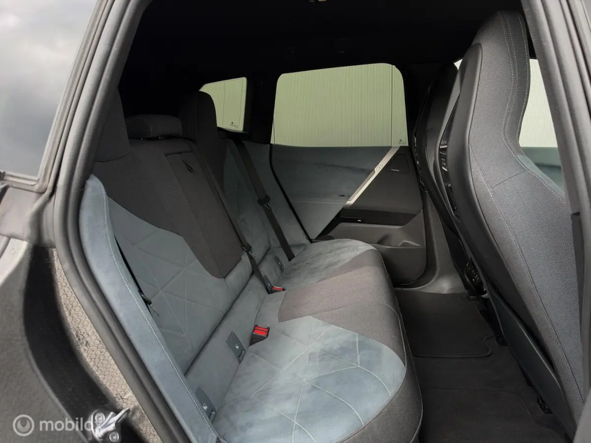 xDrive40 | SOH 95% | Sportpakket | Laser | H/K Audio