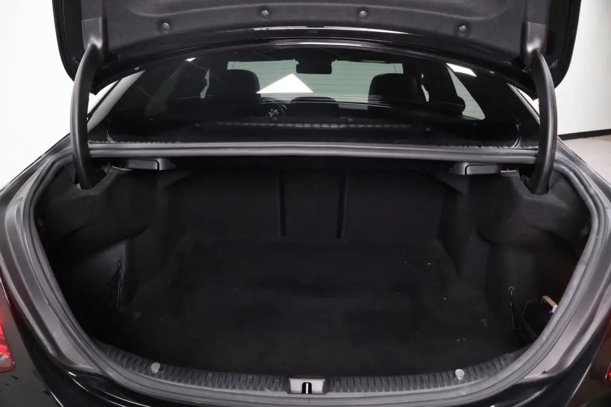 AMG-LINE|PANO|LEDER|BURMESTER|MULTIBEAM