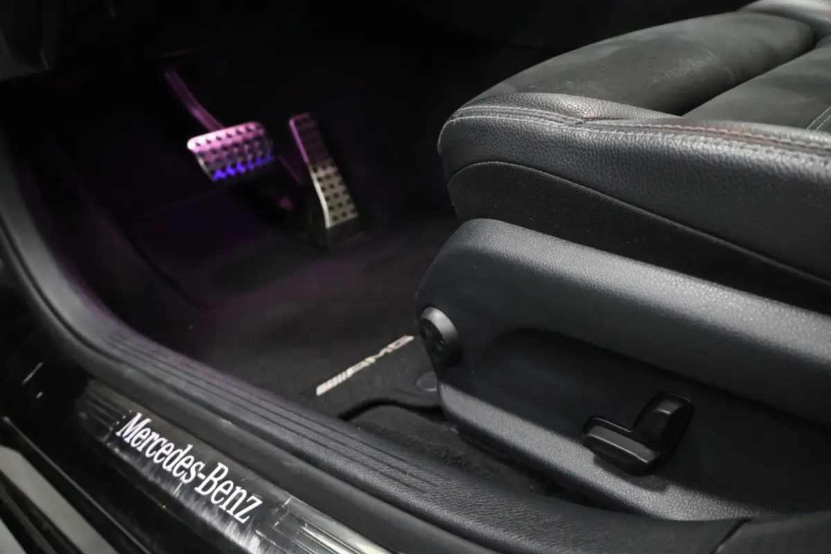 AMG-LINE|PANO|LEDER|BURMESTER|MULTIBEAM
