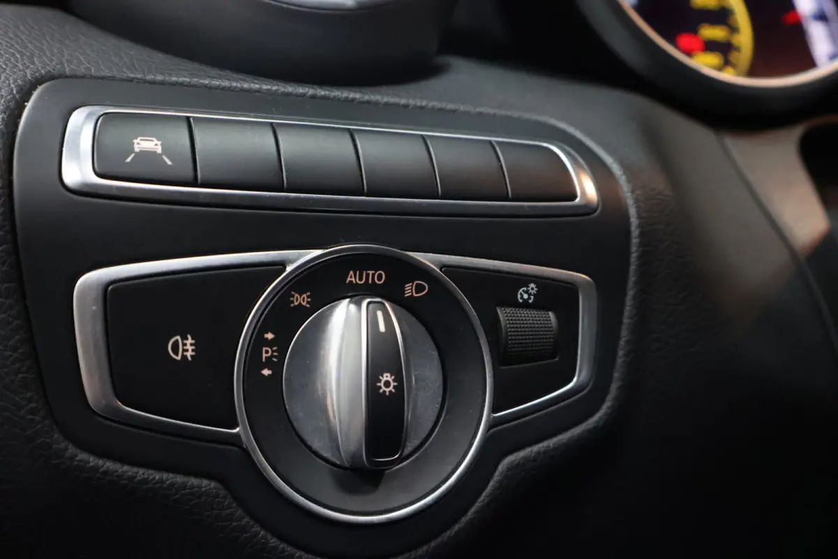 AMG-LINE|PANO|LEDER|BURMESTER|MULTIBEAM