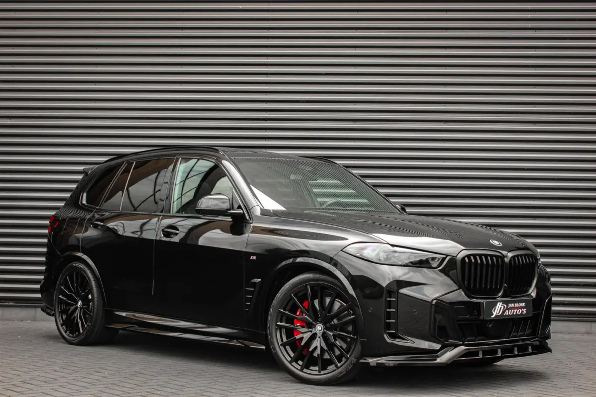 XDrive50e High Executive M-SPORT PRO / M-SEATS / SOFT CLOSE / PANO- DAK / LUCHTVERING / DRIVING ASSISANT PROFESSIONAL