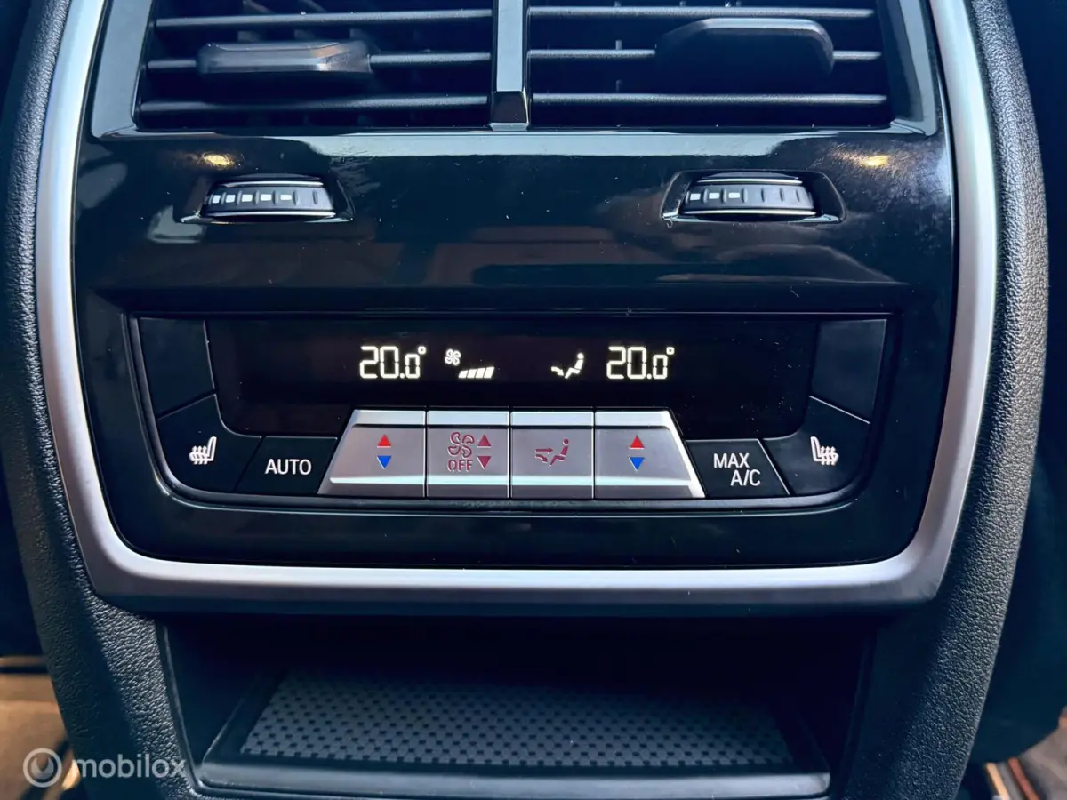 xDrive45e High Executive I Pano I Luchtvering I