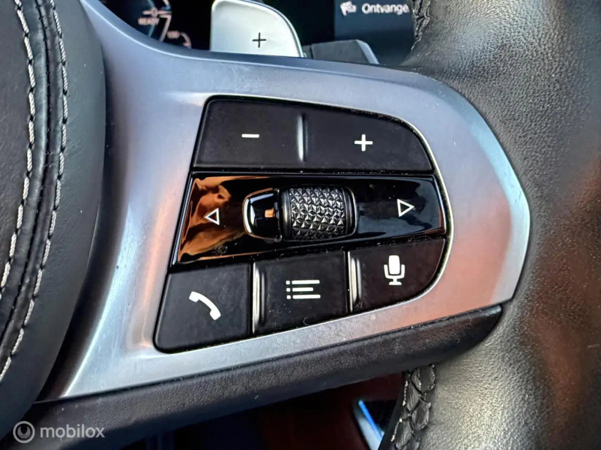 xDrive45e High Executive I Pano I Luchtvering I