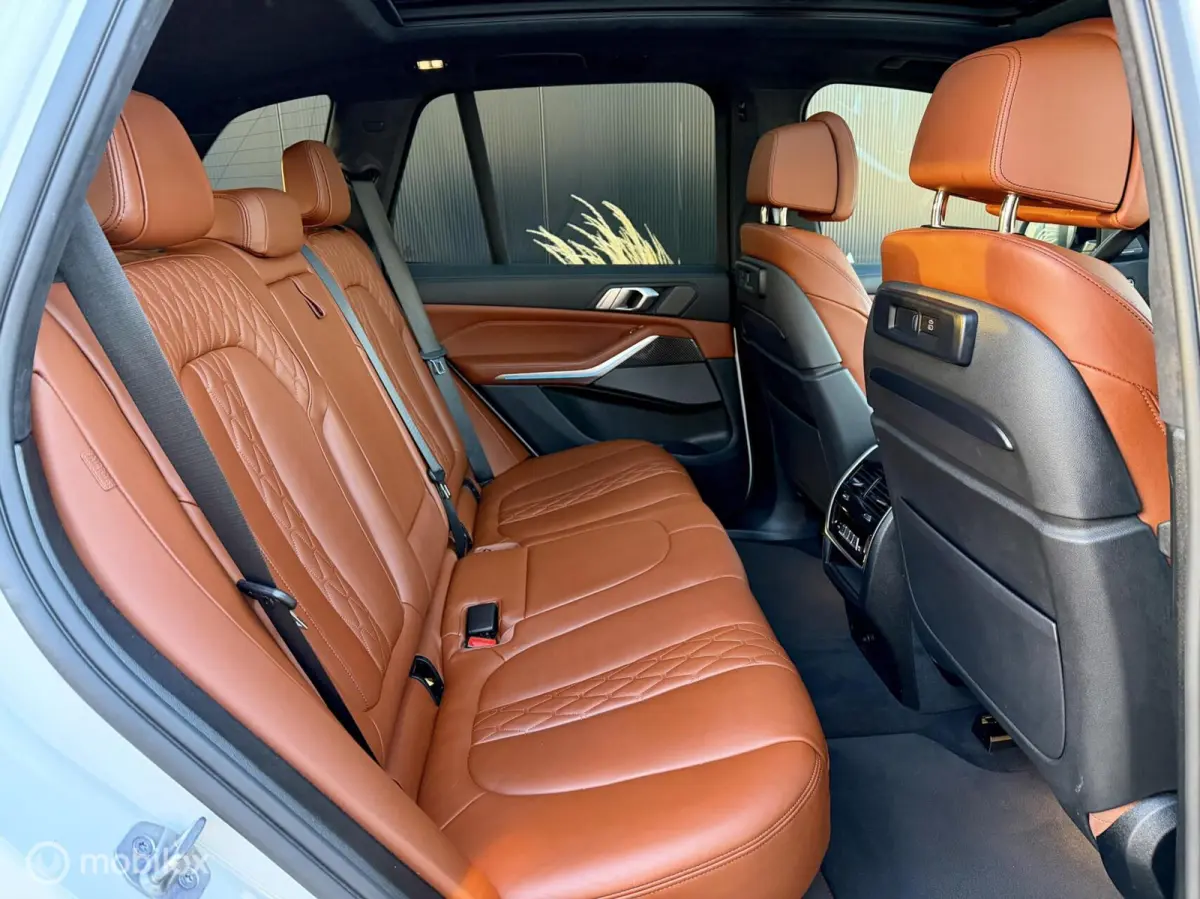 xDrive45e High Executive I Pano I Luchtvering I
