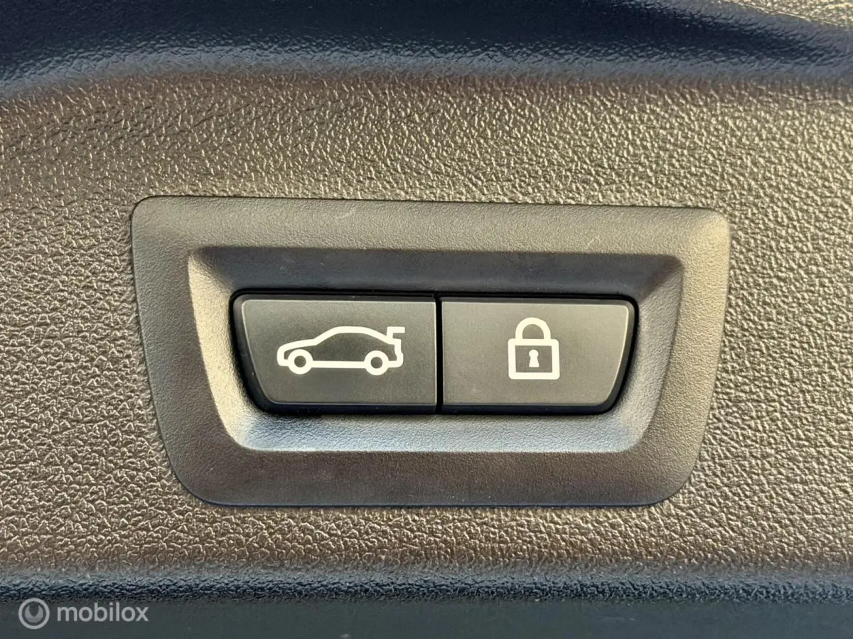 xDrive45e High Executive I Pano I Luchtvering I