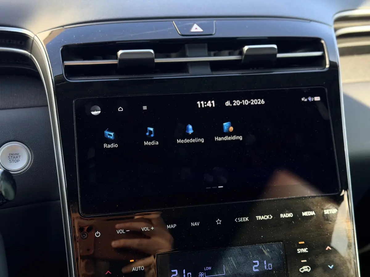 1.6 T-GDI PHEV Premium 4WD / Zwart Leder / 360 Camera / Stoelverkoeling / Stoelverwarming Voor + Achter / Memory Seat / Navigatie / Smart Parking Remote / Automaat