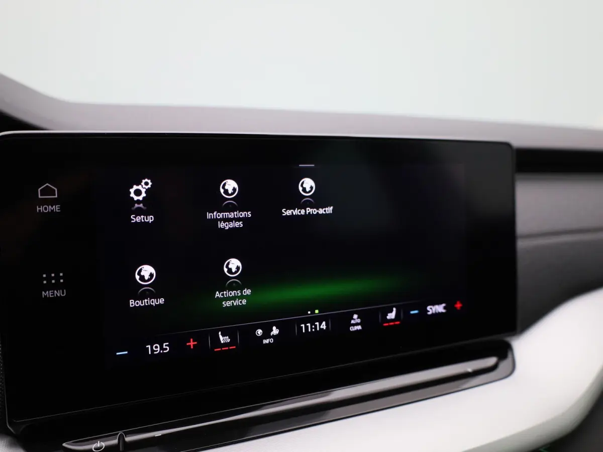 1.5 e-TSI Business Edition | Automaat | Panoramadak | Trekhaak | Virtual cockpit | Stoel verwarming | Navigatie | Apple CarPlay / Android Auto | Lichtmetalen velgen | Parkeersensoren | Keyle