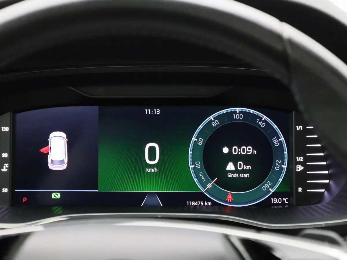 1.5 e-TSI Business Edition | Automaat | Panoramadak | Trekhaak | Virtual cockpit | Stoel verwarming | Navigatie | Apple CarPlay / Android Auto | Lichtmetalen velgen | Parkeersensoren | Keyle