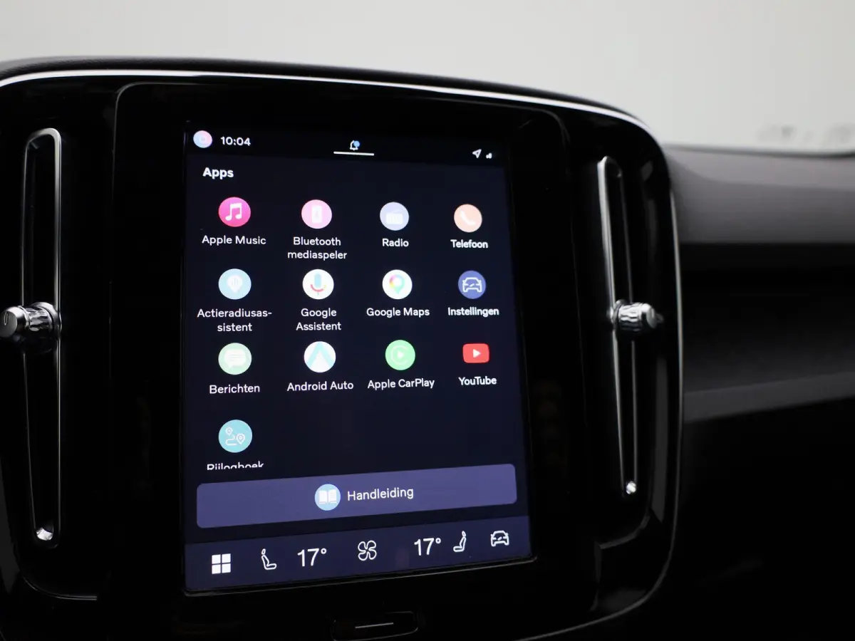 Core | Automaat | Apple Carplay / Android Auto | Virtual Cockpit | Achteruitrijcamera | Climate Control | Cruise Control | Bluetooth | Lichtmetalen Velgen |