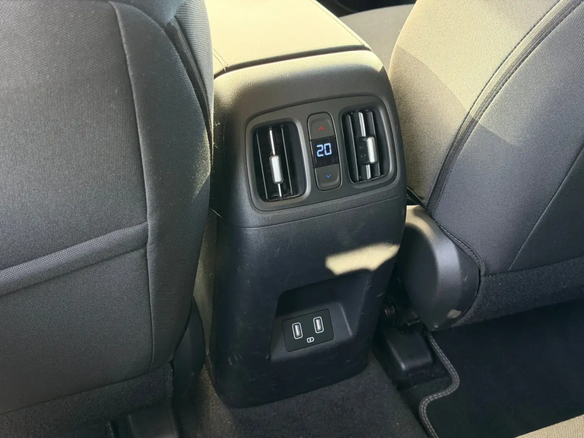 1.6 T-GDI PHEV Comfort Smart 4WD / Stoelverwarming / Stuurverwarming / Achteruitrijcamera / Parkeersensoren Voor + Achter / Navigatie / Apple Carplay & Android Auto / | Achteruitrijcamera | 