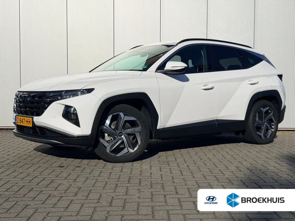1.6 T-GDI PHEV Comfort Smart 4WD / Stoelverwarming / Stuurverwarming / Achteruitrijcamera / Parkeersensoren Voor + Achter / Navigatie / Apple Carplay & Android Auto / | Achteruitrijcamera | 