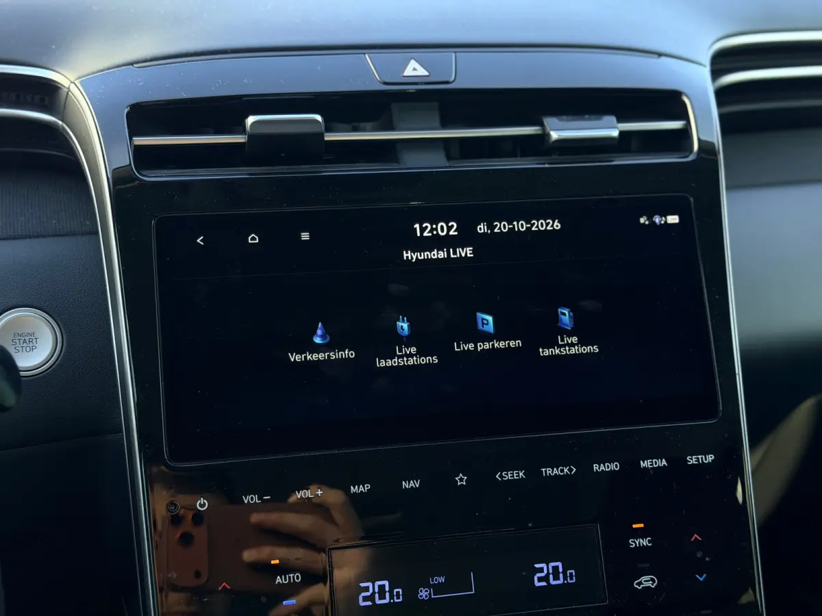 1.6 T-GDI PHEV Comfort Smart 4WD / Stoelverwarming / Stuurverwarming / Achteruitrijcamera / Parkeersensoren Voor + Achter / Navigatie / Apple Carplay & Android Auto / | Achteruitrijcamera | 