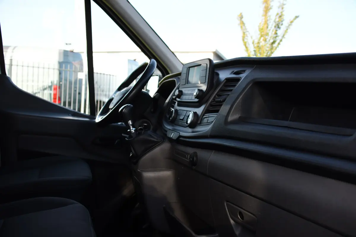 350 2.0 TDCI L3H2 RWD PB Edition Camera, Cruise, 2 x Schuifdeur, Airco, 130pk, Radio, Uniek!