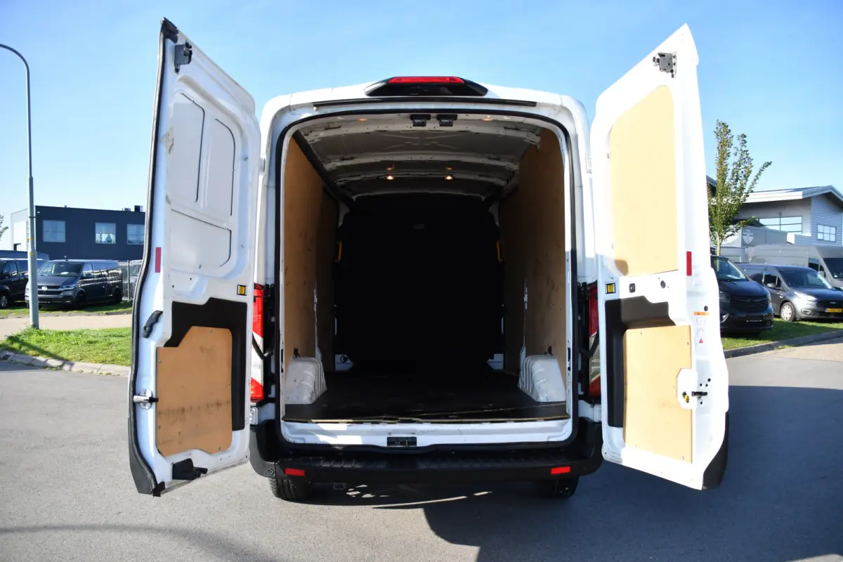 350 2.0 TDCI L3H2 RWD PB Edition Camera, Cruise, 2 x Schuifdeur, Airco, 130pk, Radio, Uniek!