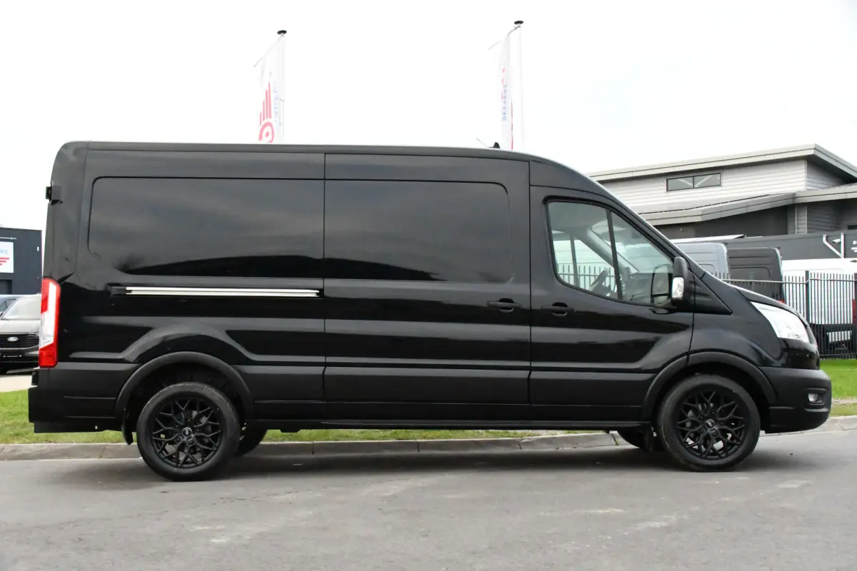 350 2.0 TDCI L3H2 Black Edition Camera, Cruise, Caplay, Automaat, 130PK, Trekhaak, Multimedia, Sensoren, UNIEK!