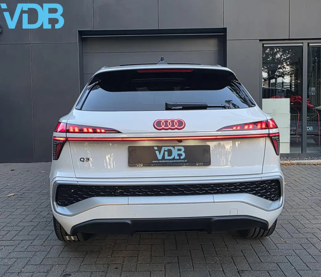 35 TFSI S-Line PANO SFEER LEDER MATRIX BOMVOL BTW!!