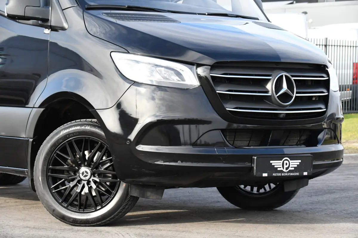 317 1.9 CDI L2H2 Black Edition RWD Cruise, Camera,10.5'' Multimedia, Carplay, LED, Standkachel, Multimedia, 170pk, Automaat, UNIEK!