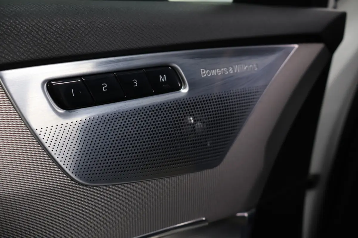 2.0 T6 AWD|PANO|NAVI|LEDER