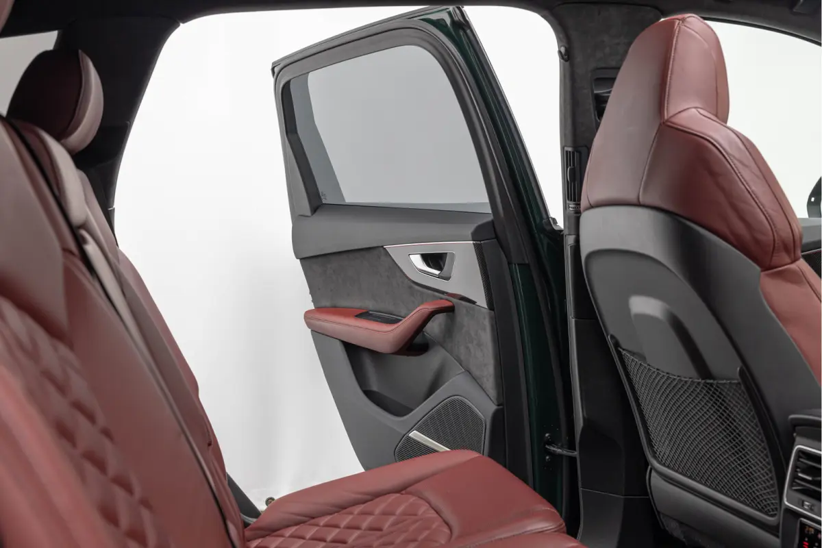 SQ7 4.0 TFSI 507pk Quattro 7p Keramisch Pano Massage 4-Wielsturing B&O
