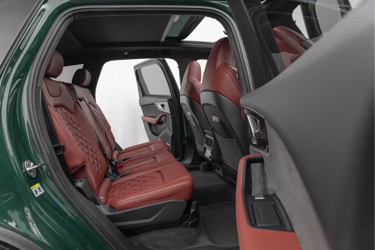 SQ7 4.0 TFSI 507pk Quattro 7p Keramisch Pano Massage 4-Wielsturing B&O