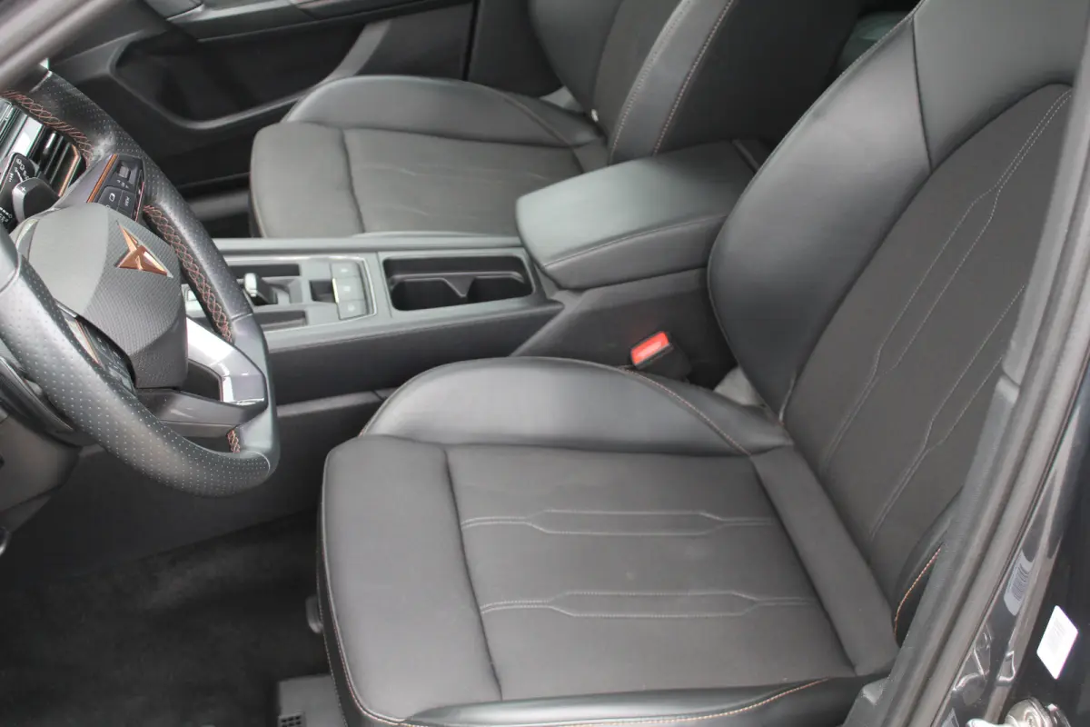 1.5 eTSI Business Edition Plus l Adaptieve Cruise Control l PDC l Achteruitrijcamera l Stuur- en Stoelverwarming l Keyless l Navi l Clima l Apple Carplay/ Android Auto l Elek. Wegklapbare Tr