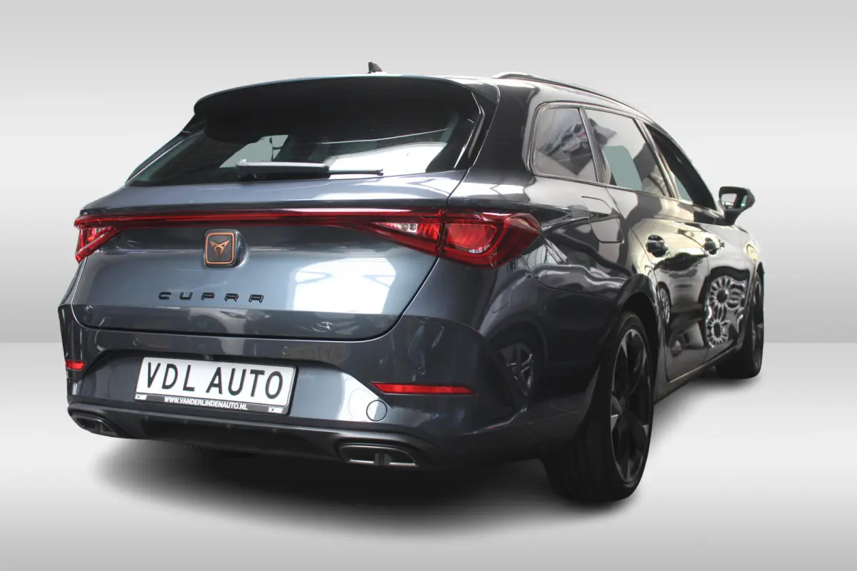 1.5 eTSI Business Edition Plus l Adaptieve Cruise Control l PDC l Achteruitrijcamera l Stuur- en Stoelverwarming l Keyless l Navi l Clima l Apple Carplay/ Android Auto l Elek. Wegklapbare Tr