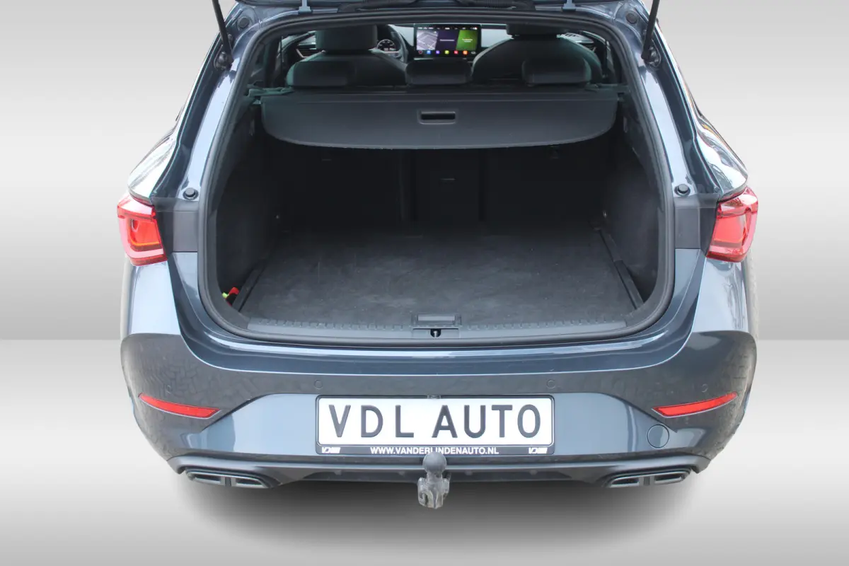 1.5 eTSI Business Edition Plus l Adaptieve Cruise Control l PDC l Achteruitrijcamera l Stuur- en Stoelverwarming l Keyless l Navi l Clima l Apple Carplay/ Android Auto l Elek. Wegklapbare Tr