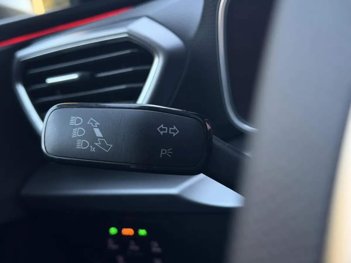 1.0 TSI FR Business Intense Viartual Carplay Sfeer