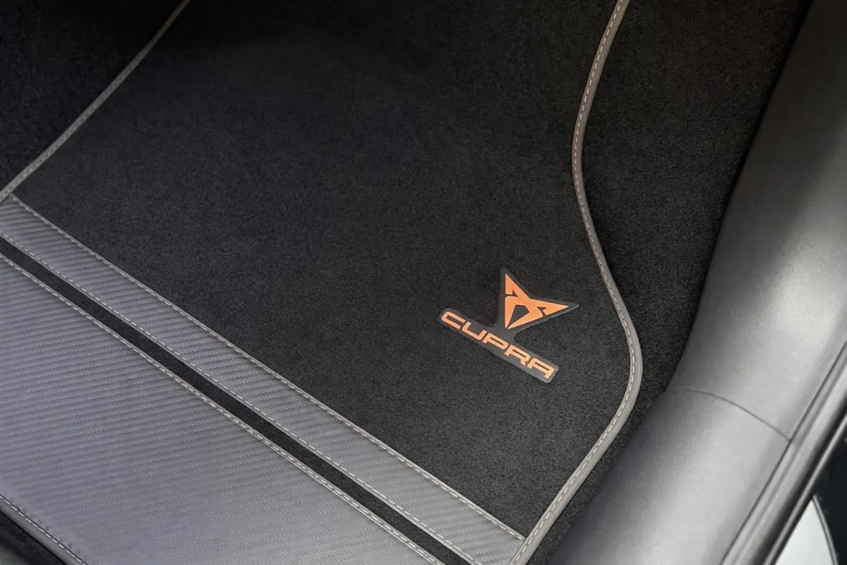 1.4 e-Hybrid VZ Performance Copper Edition|PANORAMADAK|360CAMERA|MEMORY|KEYLESS|CARPLAY|TREKHAAK|245PK|BOMVOL!