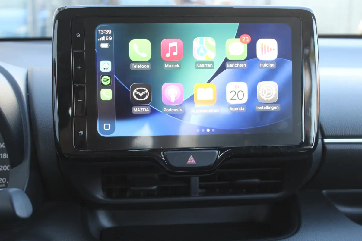 1.5 Exclusive-line l Adaptieve Cruise Contol l Lane Assist l Dodehoeksensor l PDC l Parkeercamera l Stuur- en Stoelverwarming l Apple carplay/ Android auto l 16 inch