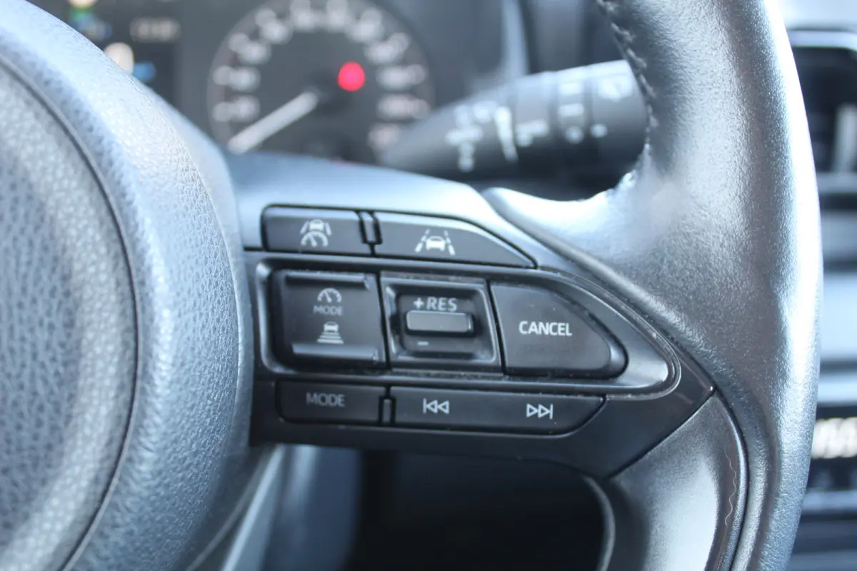1.5 Exclusive-line l Adaptieve Cruise Contol l Lane Assist l Dodehoeksensor l PDC l Parkeercamera l Stuur- en Stoelverwarming l Apple carplay/ Android auto l 16 inch