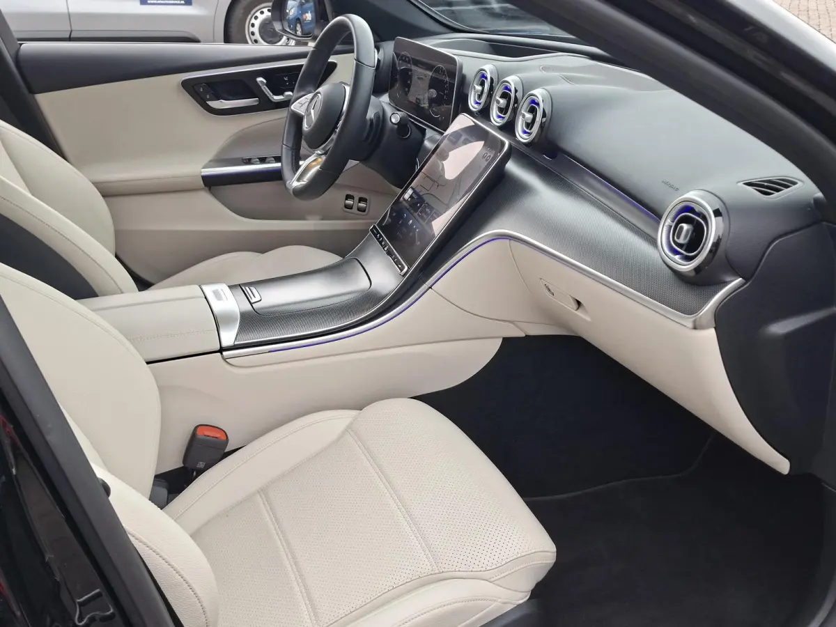 300 e Luxury PremiumPlus Aut.9G-Tronic Massage/Ventilatie | 313PK | PHEV | Actieradius Elektrisch:94km WLTP | VOL OPTIES | nw.Pr. 71.498,-