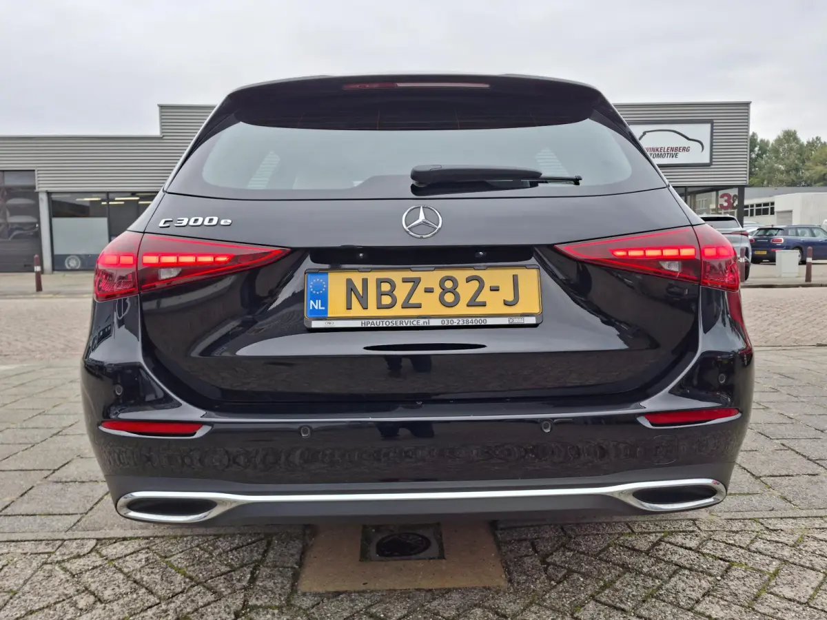 300 e Luxury PremiumPlus Aut.9G-Tronic Massage/Ventilatie | 313PK | PHEV | Actieradius Elektrisch:94km WLTP | VOL OPTIES | nw.Pr. 71.498,-
