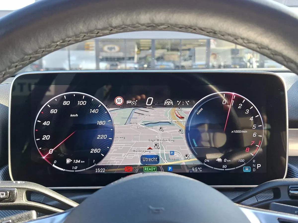 300 e Luxury PremiumPlus Aut.9G-Tronic Massage/Ventilatie | 313PK | PHEV | Actieradius Elektrisch:94km WLTP | VOL OPTIES | nw.Pr. 71.498,-