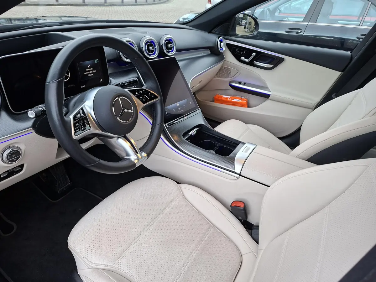 300 e Luxury PremiumPlus Aut.9G-Tronic Massage/Ventilatie | 313PK | PHEV | Actieradius Elektrisch:94km WLTP | VOL OPTIES | nw.Pr. 71.498,-