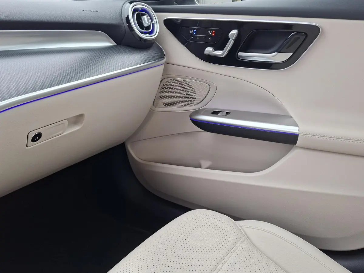 300 e Luxury PremiumPlus Aut.9G-Tronic Massage/Ventilatie | 313PK | PHEV | Actieradius Elektrisch:94km WLTP | VOL OPTIES | nw.Pr. 71.498,-