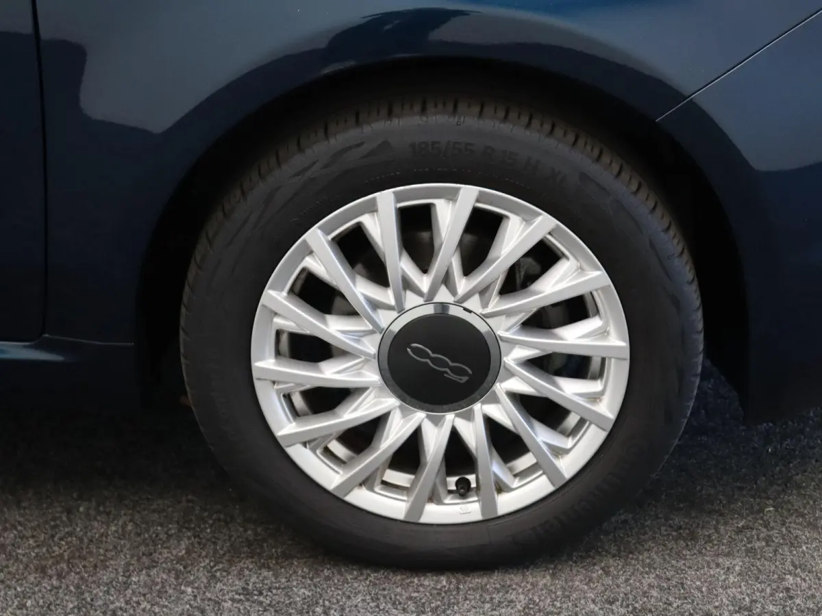 1.0 Hybrid Dolcevita | schuif- kanteldak | airco | cruise control |