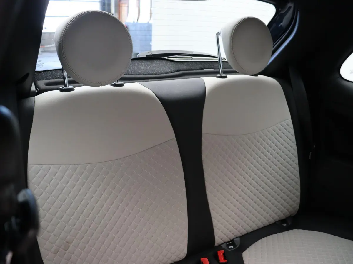1.0 Hybrid Dolcevita | schuif- kanteldak | airco | cruise control |