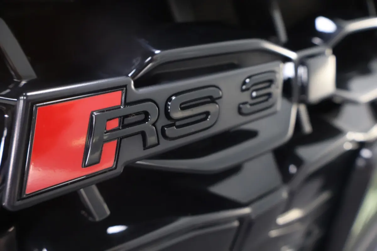 2.5 TFSI RS3|QUATTRO|PANO|CERAMIC|MASSAGE|CARBON
