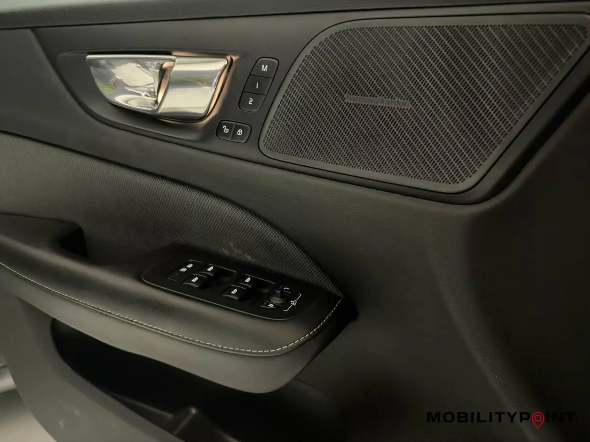 2.0 T4 R-Design | Polestar Engineered | Pano | HUD