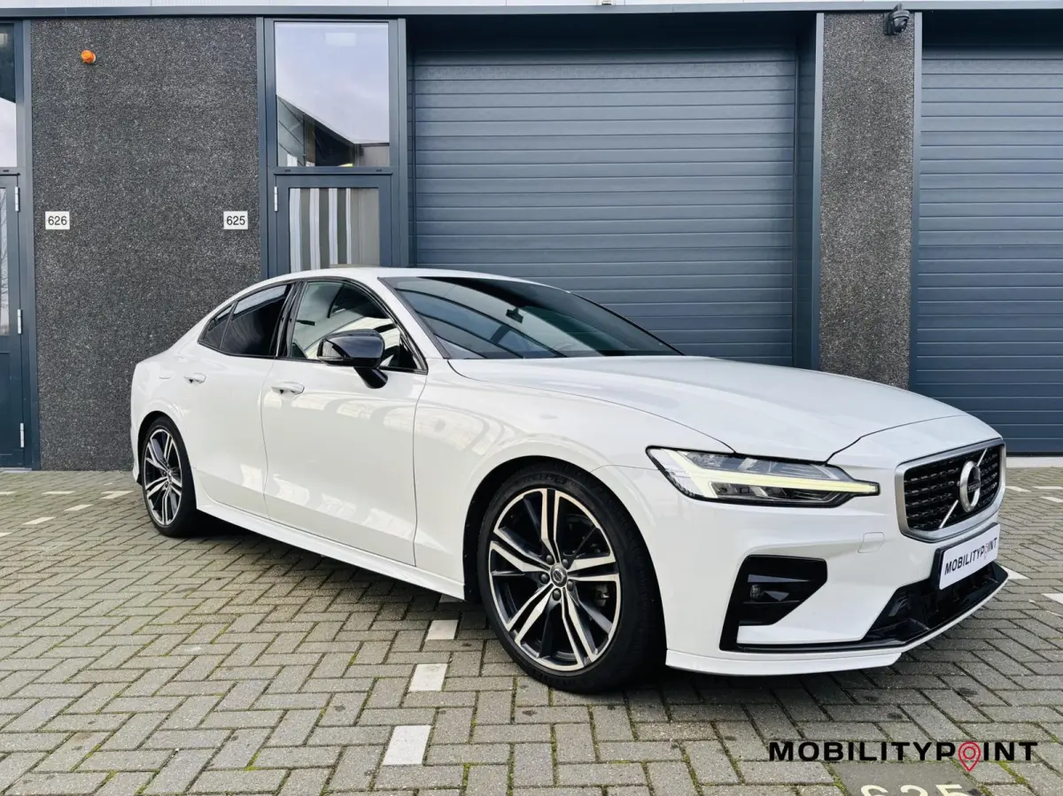 2.0 T4 R-Design | Polestar Engineered | Pano | HUD