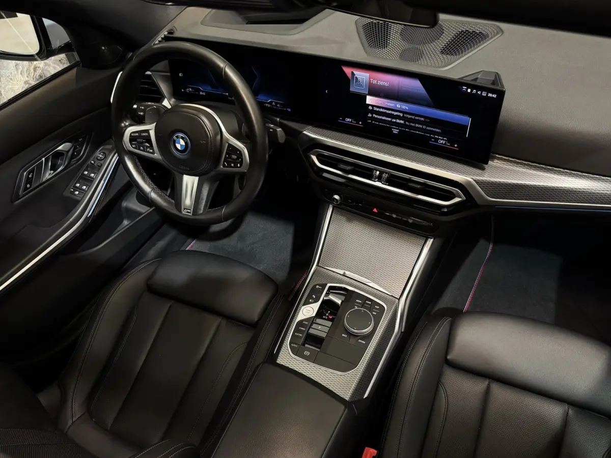 330e M-Performance|PANO|CURVED SCREEN|LASER|HARMAN KARDON|BOMVOL!